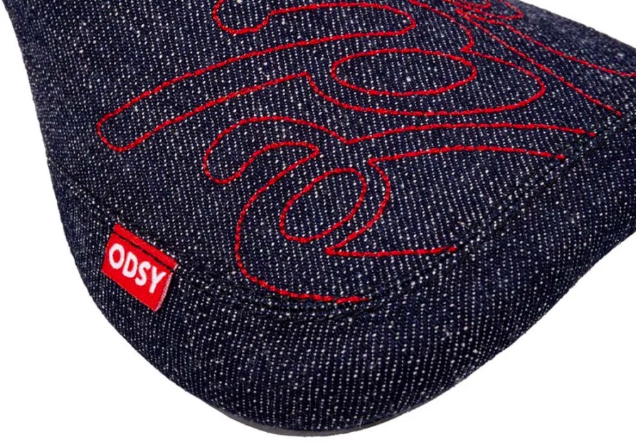 BANCO PIVOTAL ODYSSEY BIG STITCH AZUL / VERMELHO — foto 2